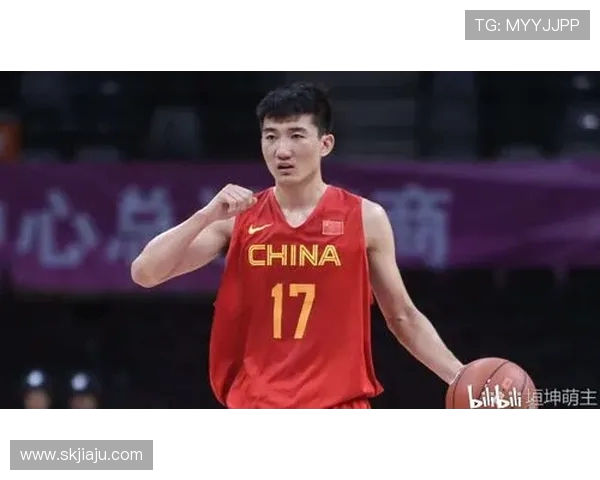 孙铭徽：从青年才俊到中国男篮核心领袖的成长历程与突破之路