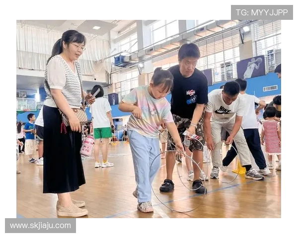 凝聚青春力量弘扬拼搏精神推动全民健身共筑体育强国梦想