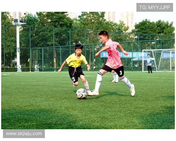 绿茵逐梦激情碰撞全球豪强上演巅峰对决荣耀之战