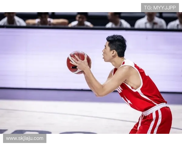 中国男篮逆转战胜韩国队晋级亚洲杯四强 林书豪全场贡献22分