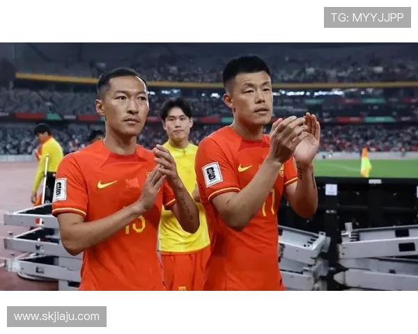 世预赛精彩回放中国队对阵伊朗队的激烈较量与精彩瞬间分析