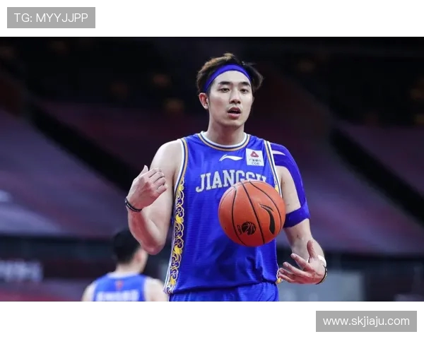 吴冠希：从篮球场上的拼搏者到生活中的追梦人，探索他的成长与蜕变之路