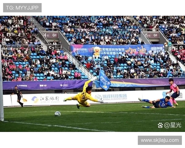 塔亚文与德黑兰独立的激烈对决揭示了亚洲足球的魅力与竞争力