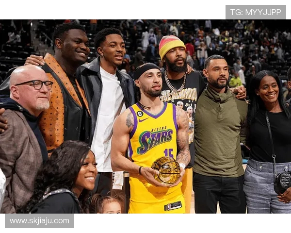 布兰登英格拉姆的崛起之路：从新秀到全明星的奋斗历程